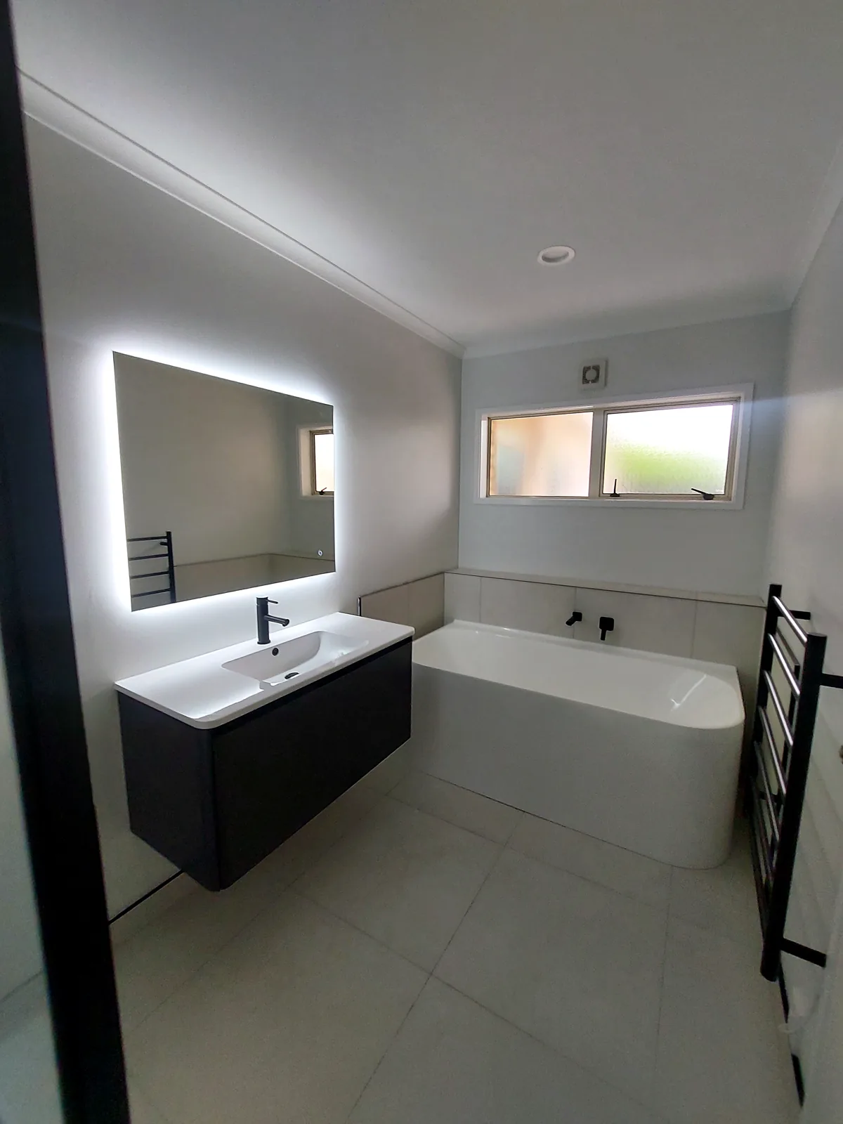 Bathroom renovation in Devonport, Auckland — HouseMakeover